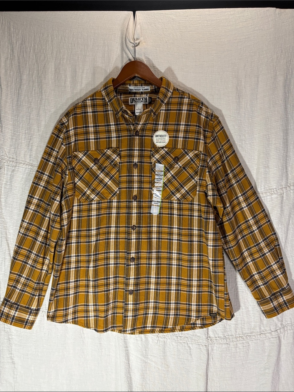 NWT Duluth Trading Co. Burlyweight Flannel Shirt Me s L Relaxed Fit Untucked